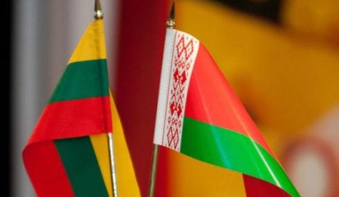 Burbulis palygino rinkimus Baltarusijoje ir Trakų rajone